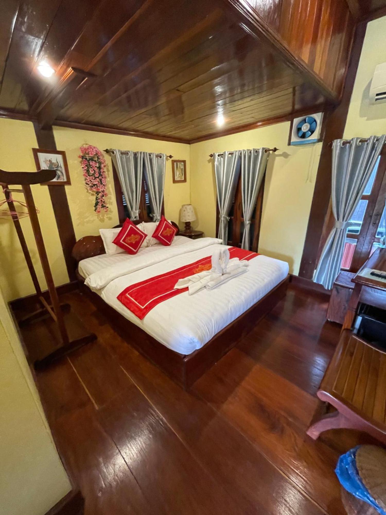 Luang Prabang - Villa Ouis Namkhan Riverside 2 Exterior photo