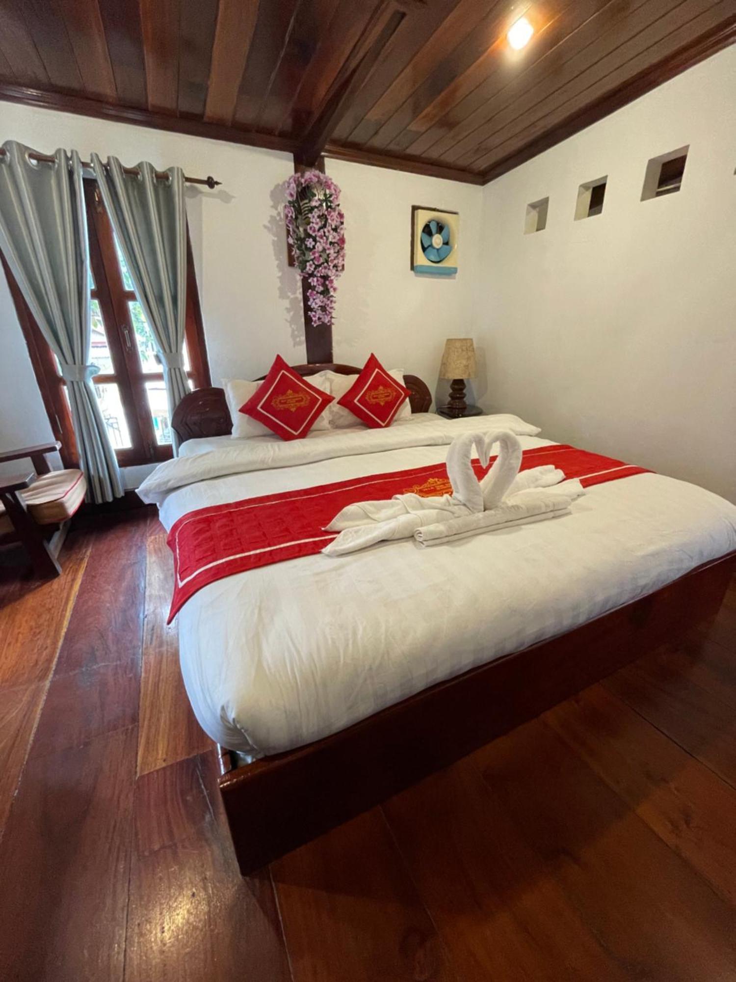 Luang Prabang - Villa Ouis Namkhan Riverside 2 Exterior photo